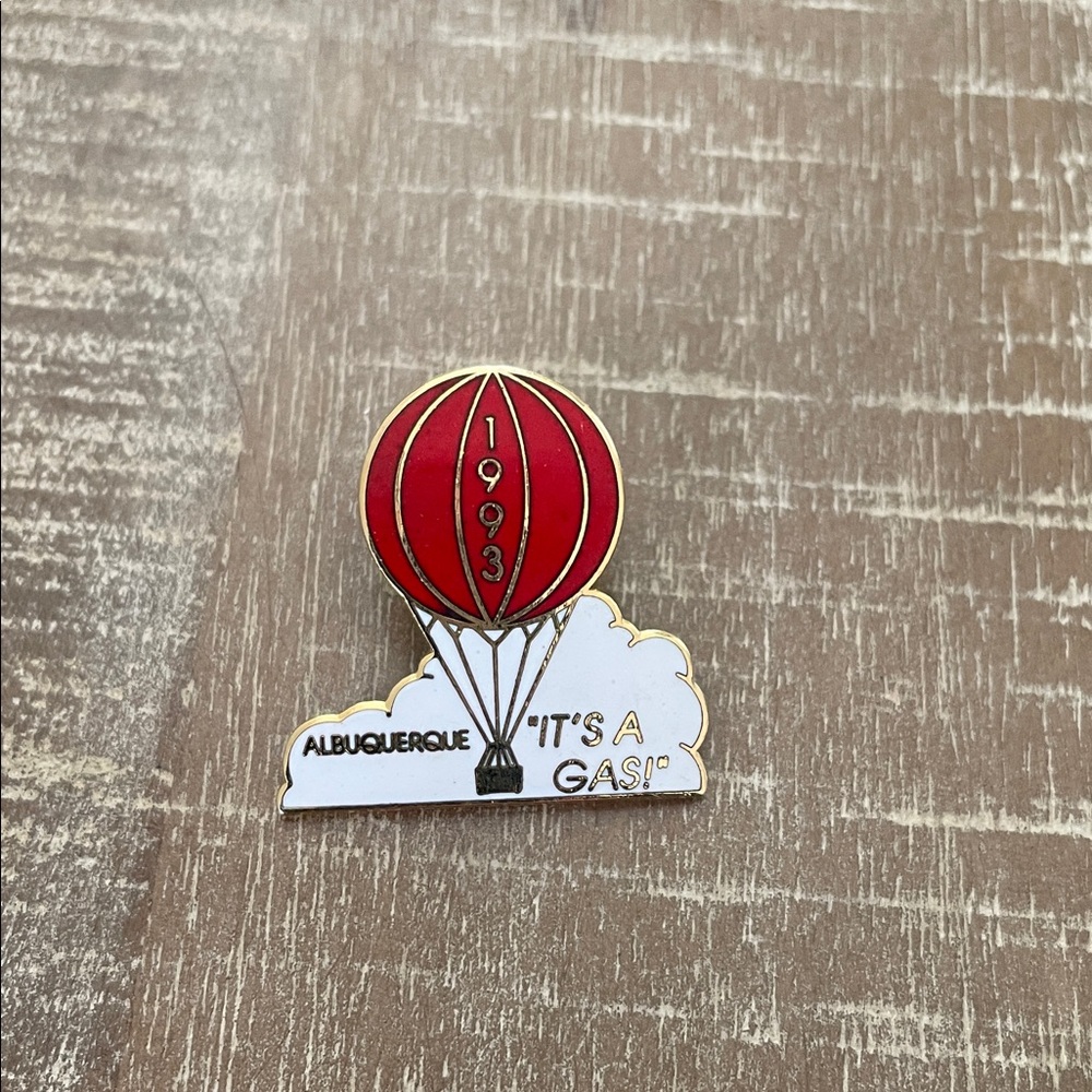 Vintage 1993 Albuquerque Hot Air Balloon Festival Pin
“It’s a Gas!”